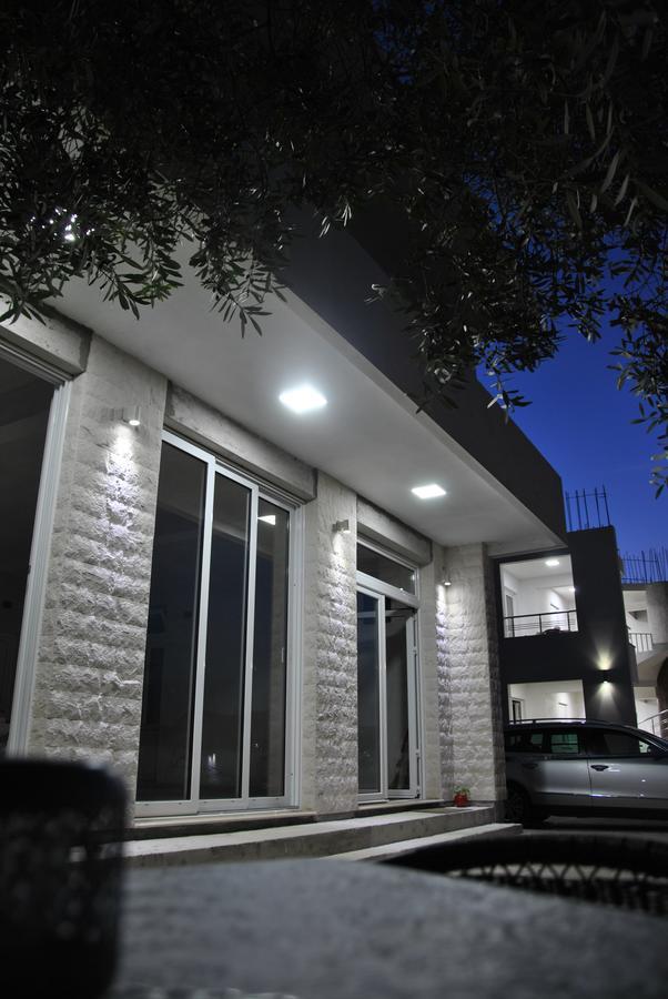 Royal Apartments & Villas Ulcinj Exterior photo