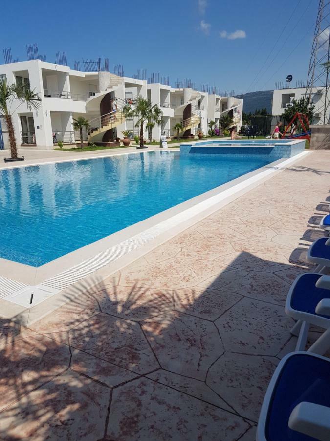 Royal Apartments & Villas Ulcinj Exterior photo